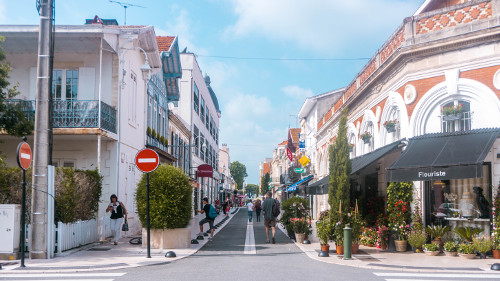 Shops in Arcachon, South West France