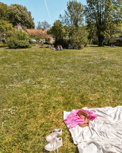 Picnic in Giverny, France